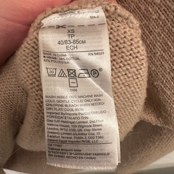 Banana Republic hoodie size XS. - Picture 3 of 3